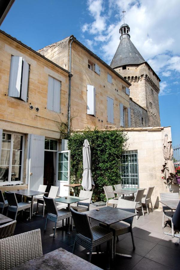 Logis Hotel De La Tour 리부른 외부 사진